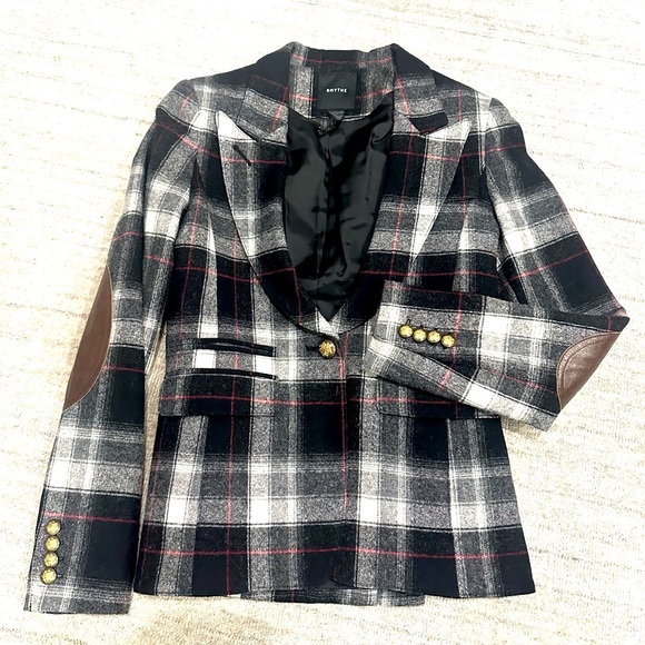 Smythe Jackets & Blazers - SMYTHE Wool plaid Blazer Gold buttons and leather arm patch. Size 4